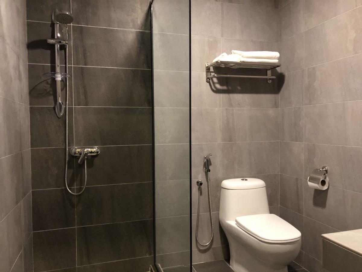 K Boutique Hotel Телук Интан Екстериор снимка